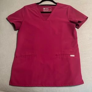 Figs Dark Magenta Casma 3 pocket scrub top